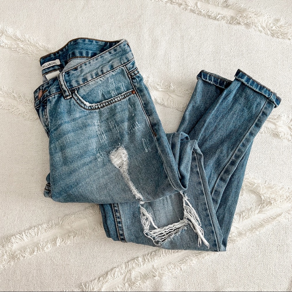 Billabong relaxed fit distressed low rise boyfriend jeans
